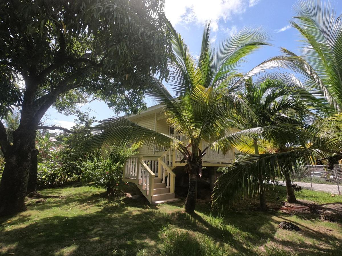 Single-Family Home With Gated Tropical Yard West End Kültér fotó